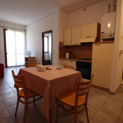 Casa Vacanze Toscana - Appartamento Borgo 1 - Living & Cucina | Corso 15 Case Vacanza